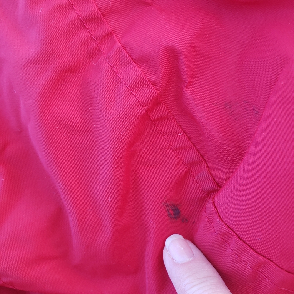 Women’s Red and White Columbia jacket SMALL - Picture 11 of 16